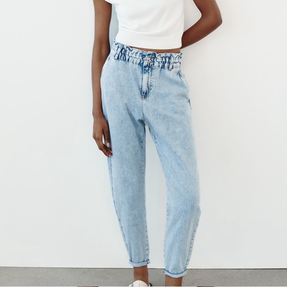 Zara high-wasted paperbag baggy jeans